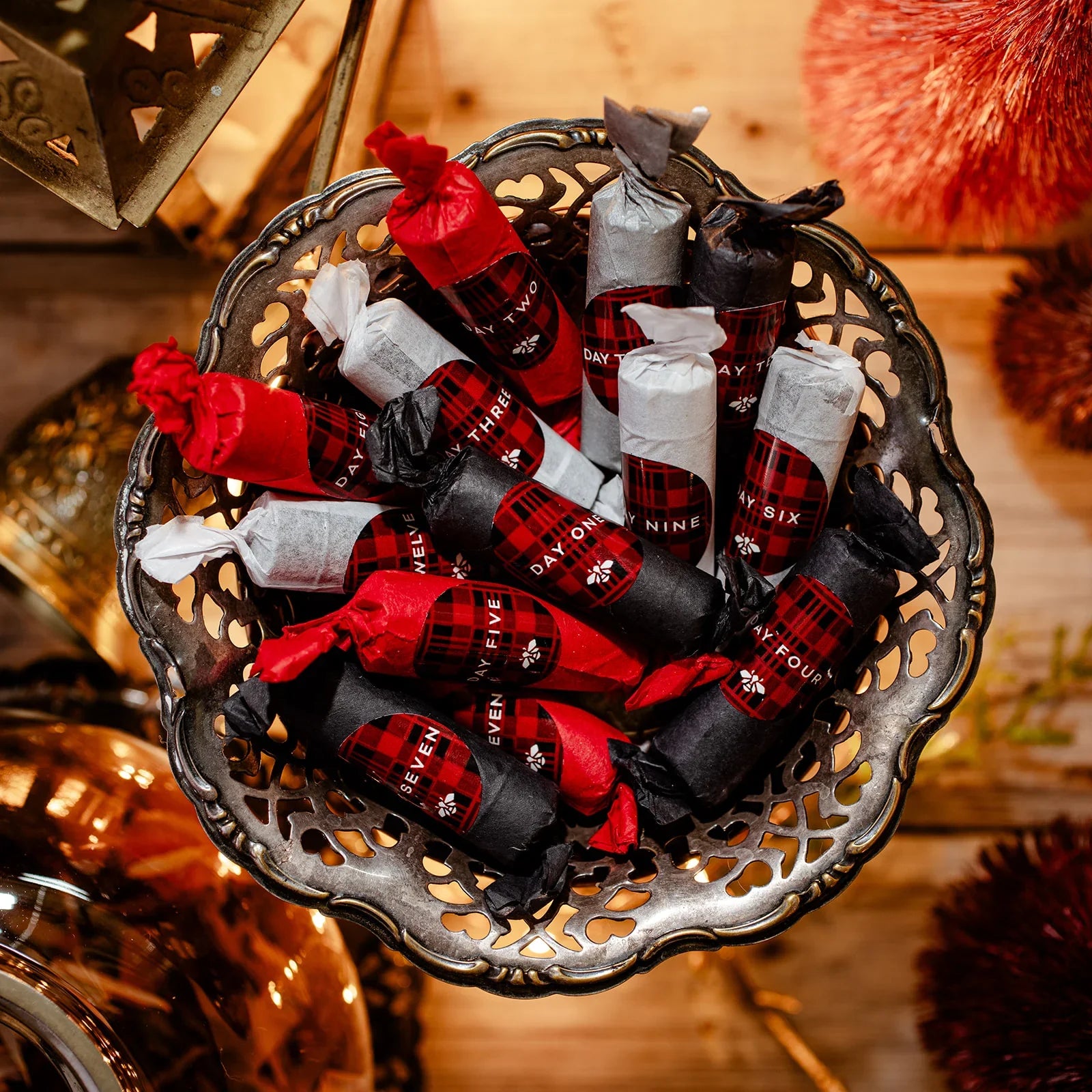 Yule Advent Calendar Sucreabeille