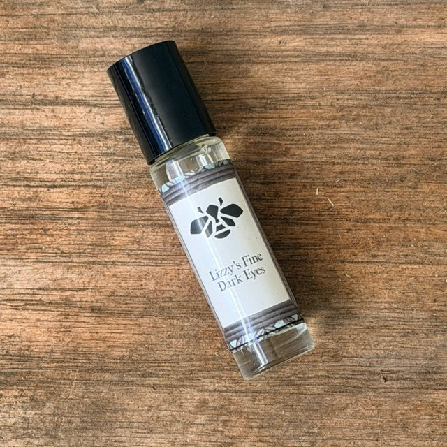 Lizzy's Fine Dark Eyes