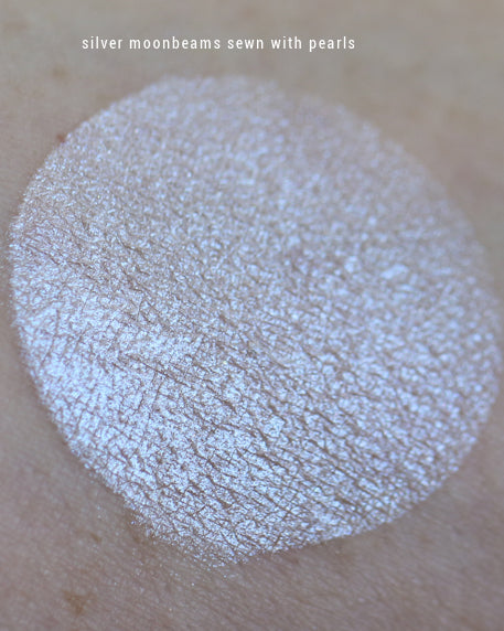 Femme Fatale highlighter in Silver Moonbeams sewn with Pearls